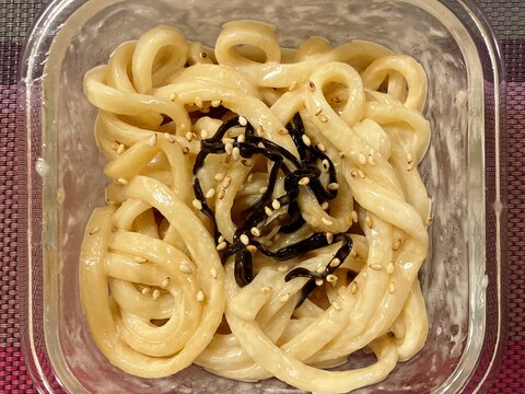 簡単！和えるだけ！こってり塩昆布マヨうどん